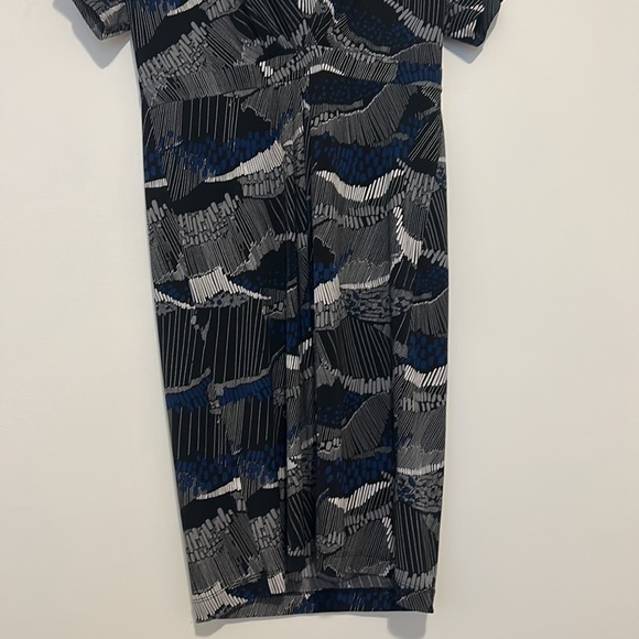 BCBGMAXAZRIA Avery Faux Wrap Dress, Small - Picture 3 of 9